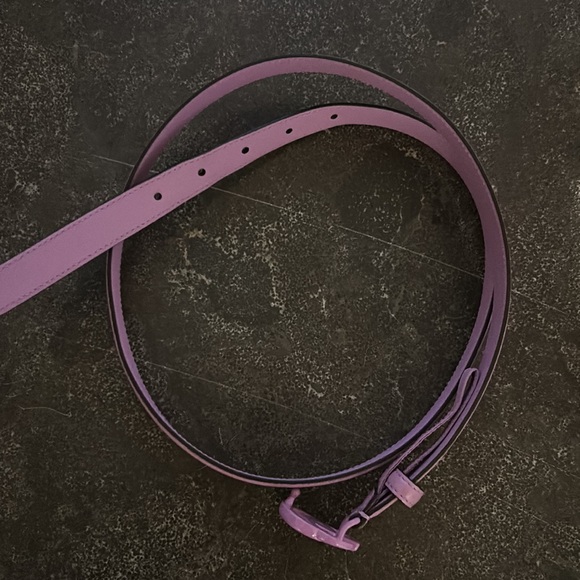 Gucci belt size 95 - Picture 2 of 4